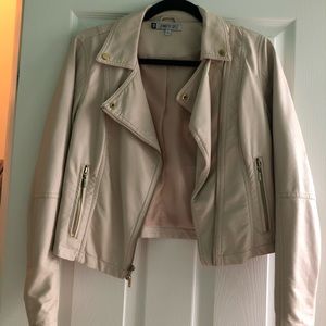 Jennifer Lopez jacket